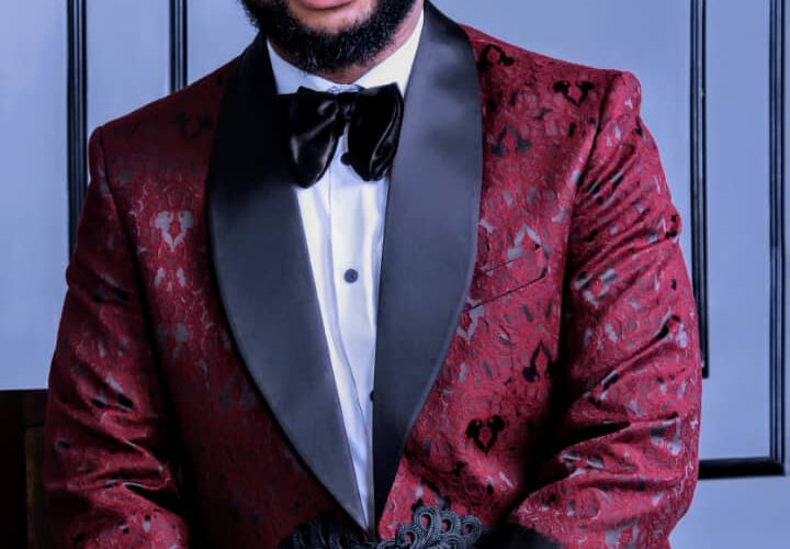 Read more about Wole Oni